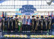 Menparekraf Hadiri Wisuda Politeknik Pariwisata Lombok 2022 di Sirkuit Mandalika