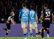 Napoli Tumbang dari AC Milan dengan Skor Telak 0-4