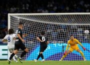 Hasil Liga Italia: Lazio Benamkan Napoli 2-1 Berkat Gol Daichi Kamada
