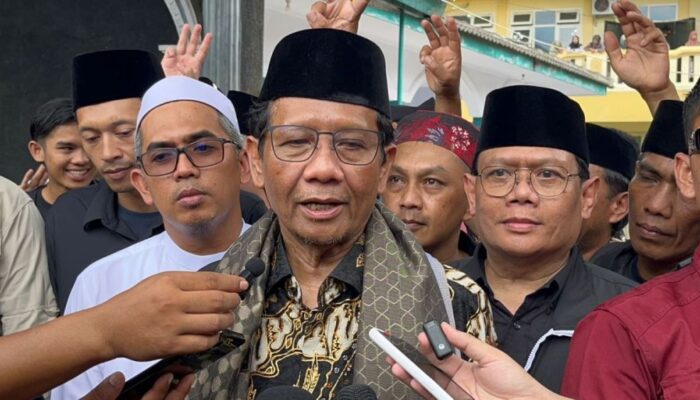 Mahfud MD Setuju Ucapan Wapres Ma’ruf Amin soal Wapres Bukan Ban Serep