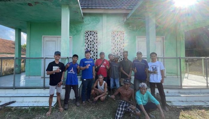 Wujud Nyata Semangat Gotong Royong, DPC Demokrat Muba Gelar Kerja Bakti